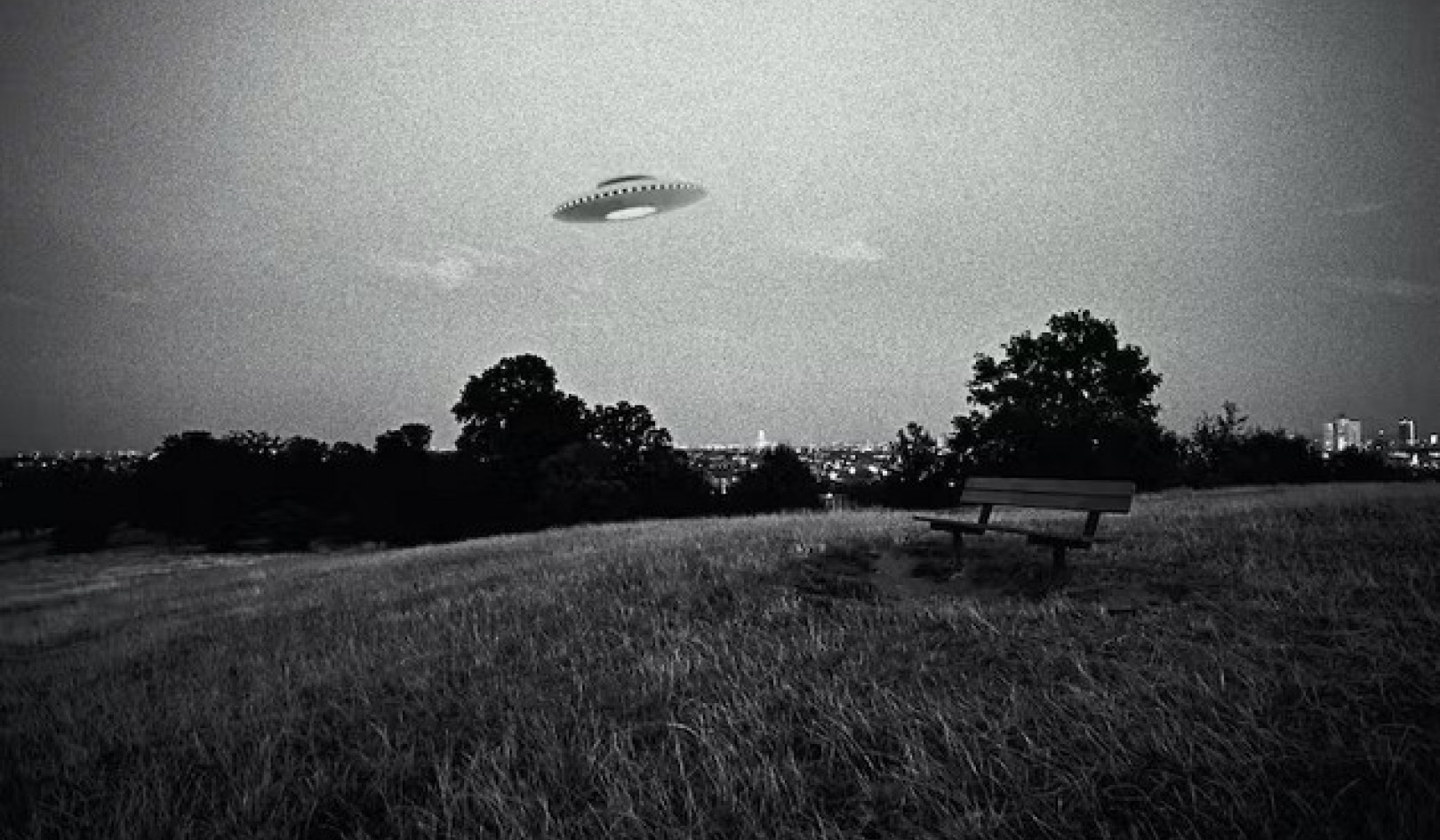Why People Tend To Believe UFOs Are Extraterrestrial